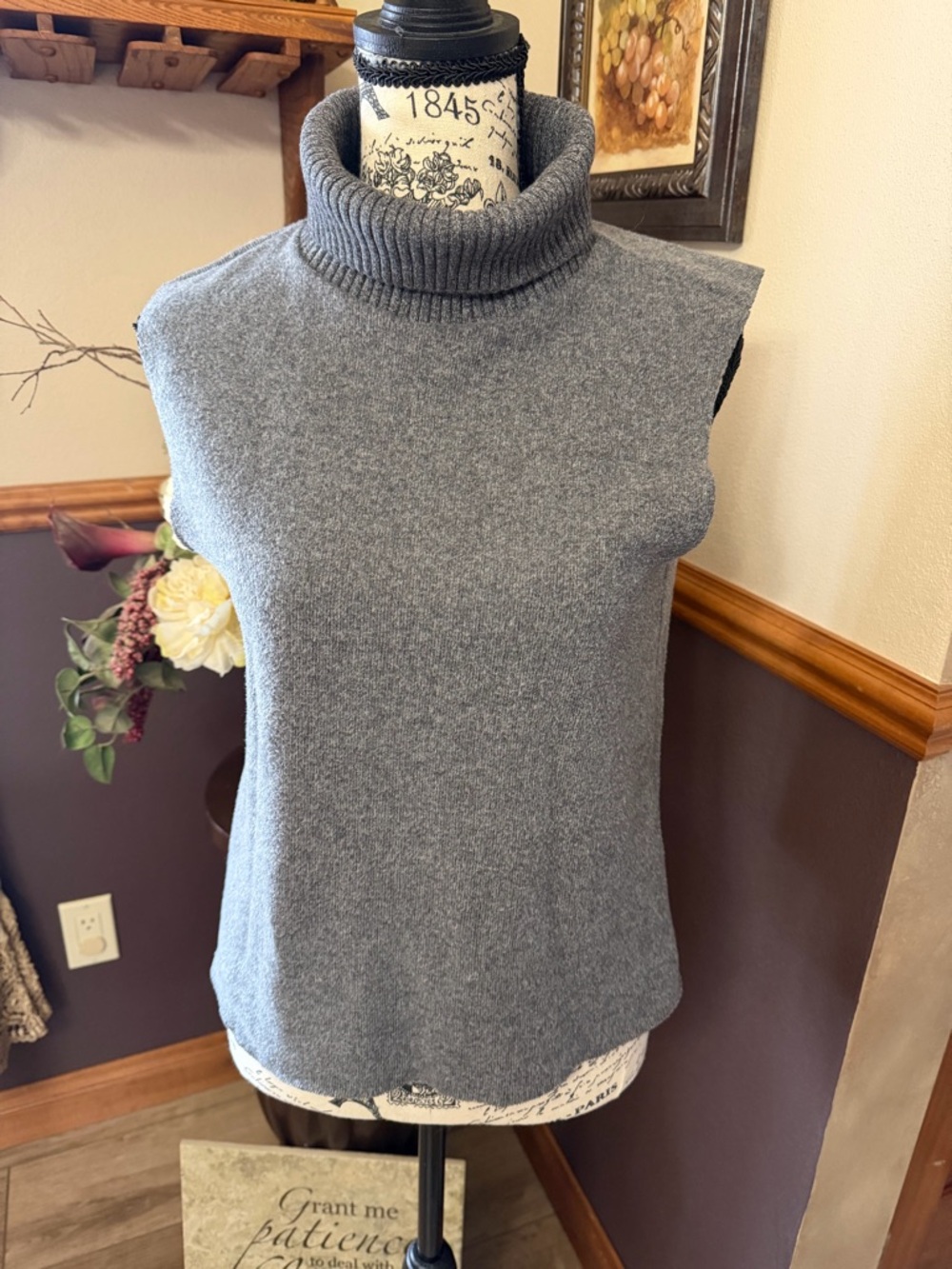 Zara High Collar Sleeveless High Neck Sweater Top - Picture 2 of 7